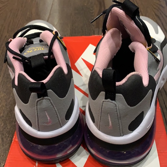 Nike Air Max 270 React Kid’s 7 Women’s Size 8.5 - Picture 3 of 9